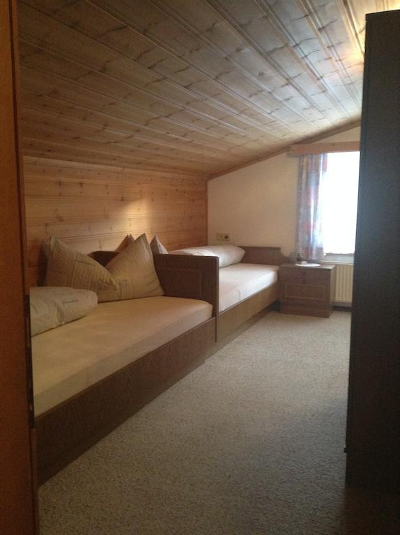 Haus Bergheimat Apartment Капл Стая снимка