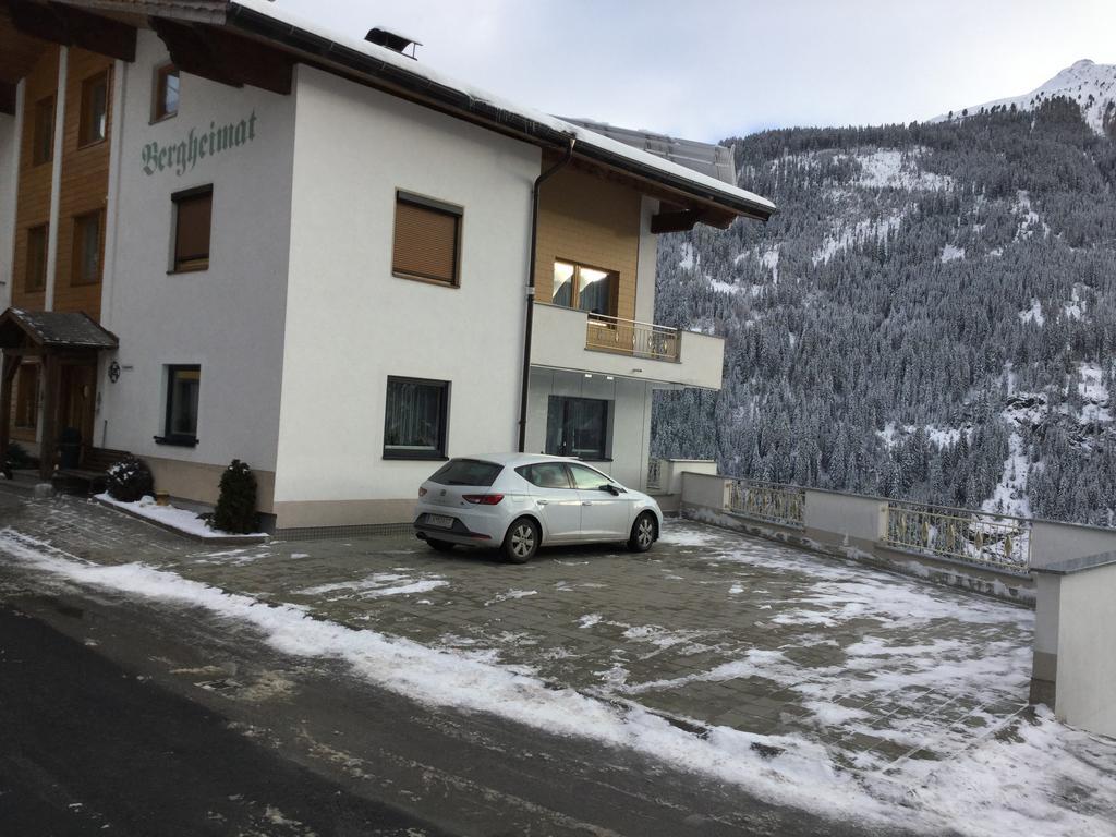 Haus Bergheimat Apartment Капл Екстериор снимка